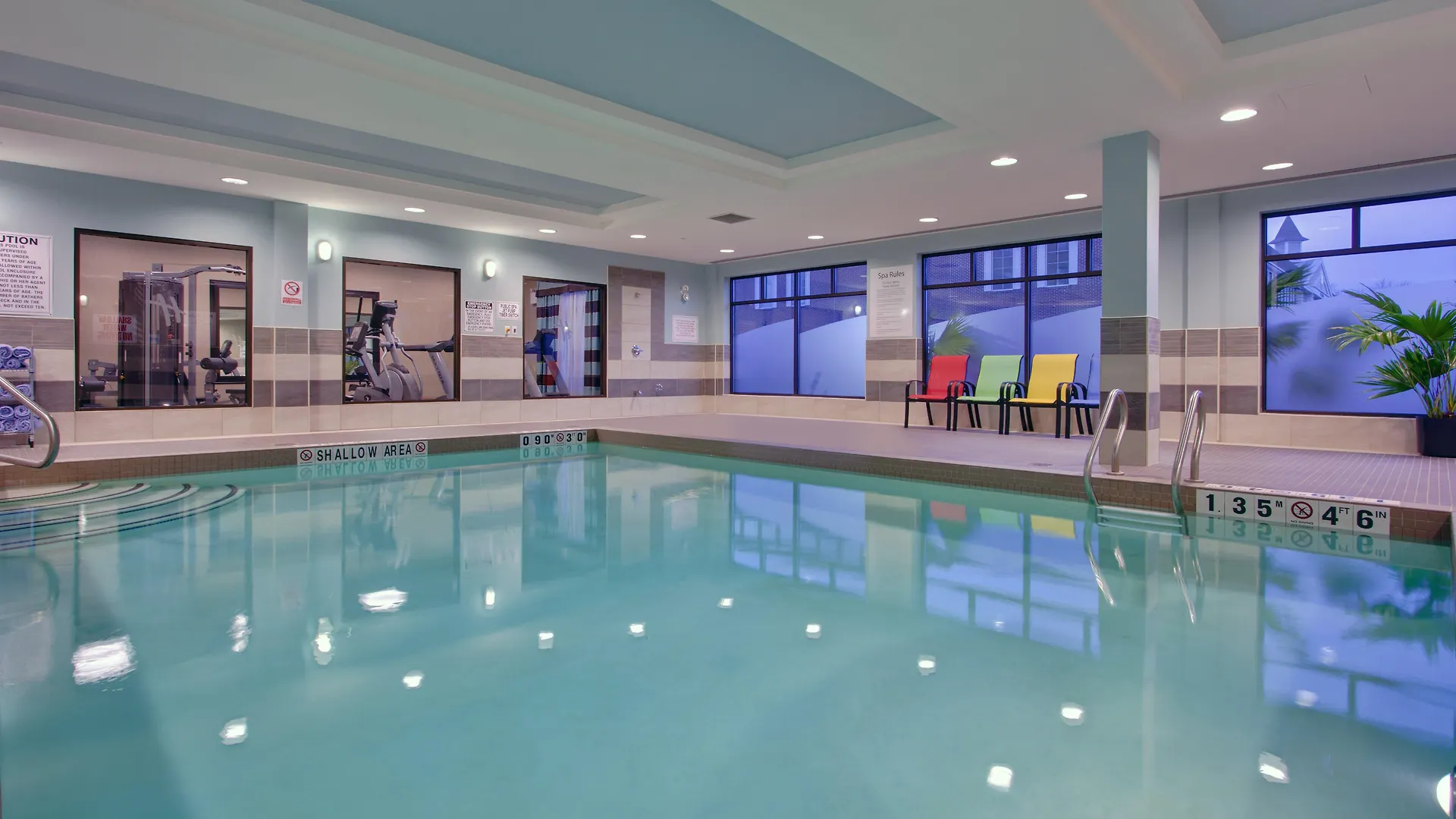 Holiday Inn Express & Suites Ottawa West - Nepean By Ihg מלון