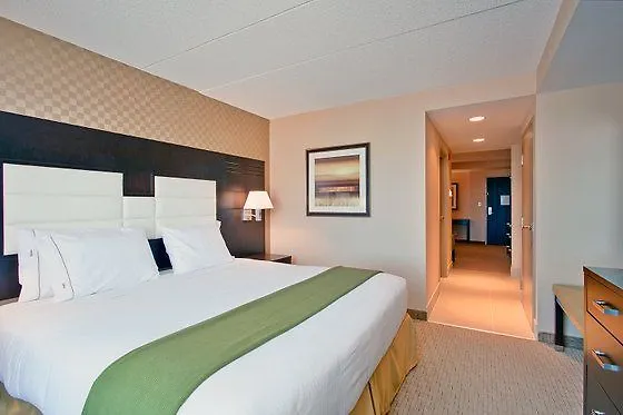 מלון Holiday Inn Express & Suites Ottawa West - Nepean By Ihg