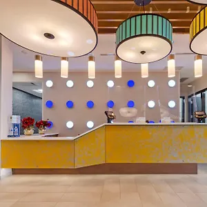 Glo Western Kanata West *** Ottawa
