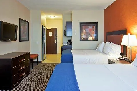 Holiday Inn Express & Suites Ottawa West - Nepean By Ihg 2*,