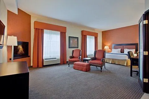 Holiday Inn Express & Suites Ottawa West - Nepean By Ihg Hotel